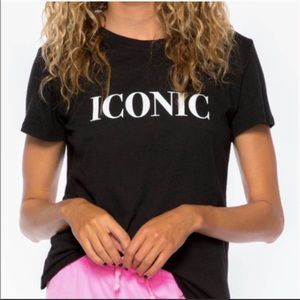 ‘Iconic’ Loose Boyfriend Tee